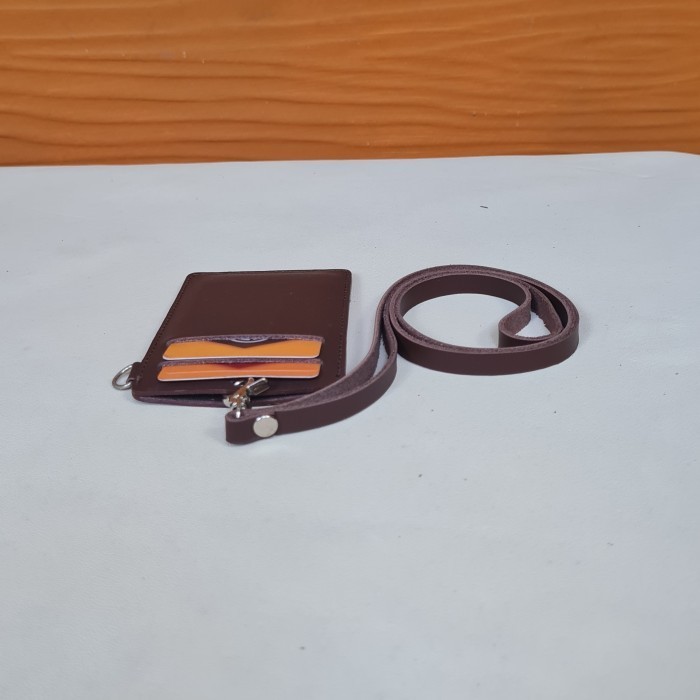 

BARANG TERLARIS Name Tag Id Card Holder Tali Kulit Karyawan Pegawai