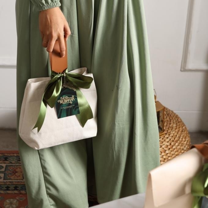 

Ramadhan Eksklusif Sale (Res). Hampers Lebaran / Hampers Eid Mubarak / Galaxyhourz