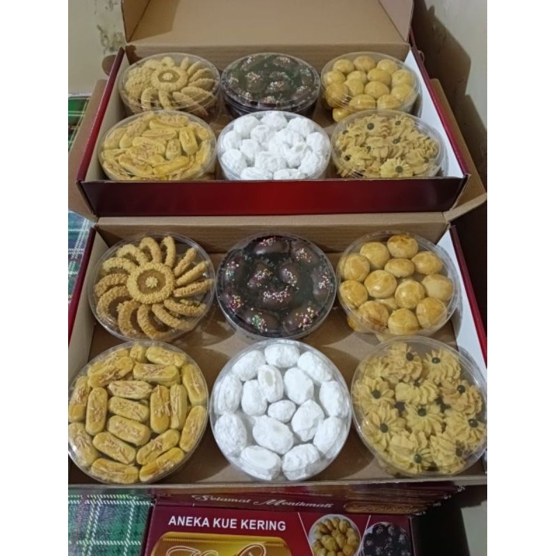 

kue lebaran paketan isi 6 toples paket nastar super special 250 gr murah