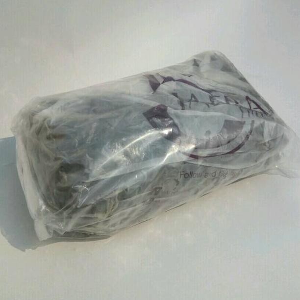

POI Kerupuk Kulit Sapi Asli Mentah 500 gram / Krupuk Rambak Sapi / Dorokdok / Jangek / Krecek / Cungur TERLARIS