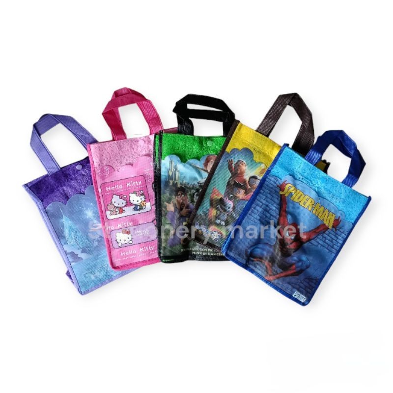 

Goodie bag / hand bag karakter/ tas tenteng / goodie bag box / tas hampers / tas bingkisan kartun