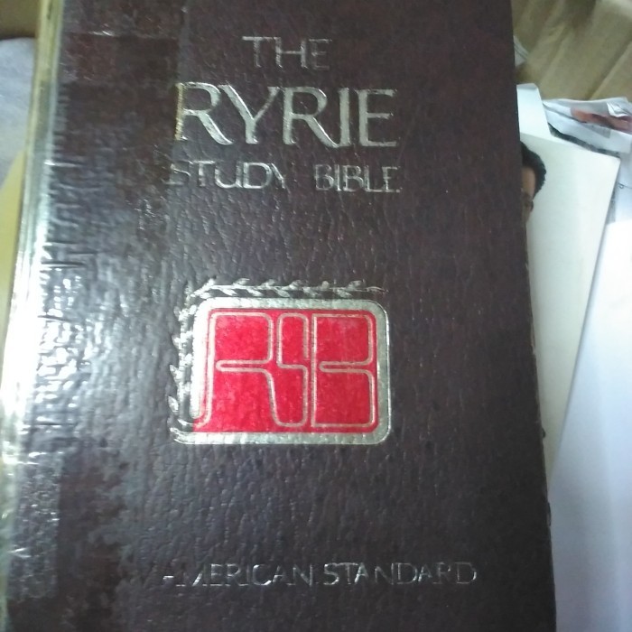 The Ryrie Study Bible New American Standard Hardcover