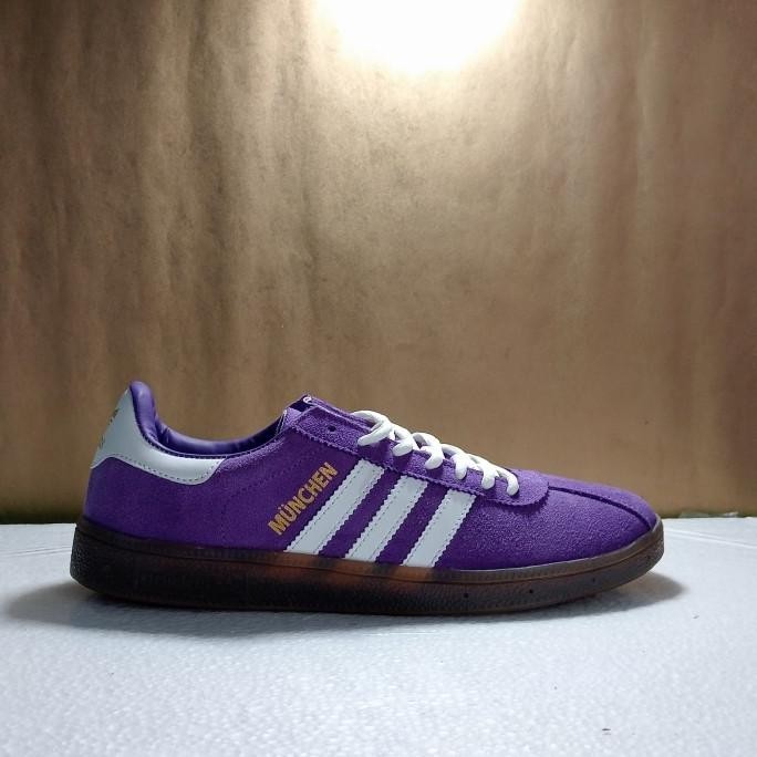 Sepatu Casual Adidas Munchen Purple Garismula