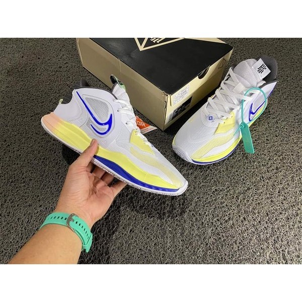 SEPATU BASKET NIKE KYRIE LOW 5 WHITE GAME ROYAL PREMIUM