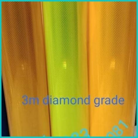 

3M Diamond Grade Fluorescent Reflective sheeting 4080 series 48"x45 M