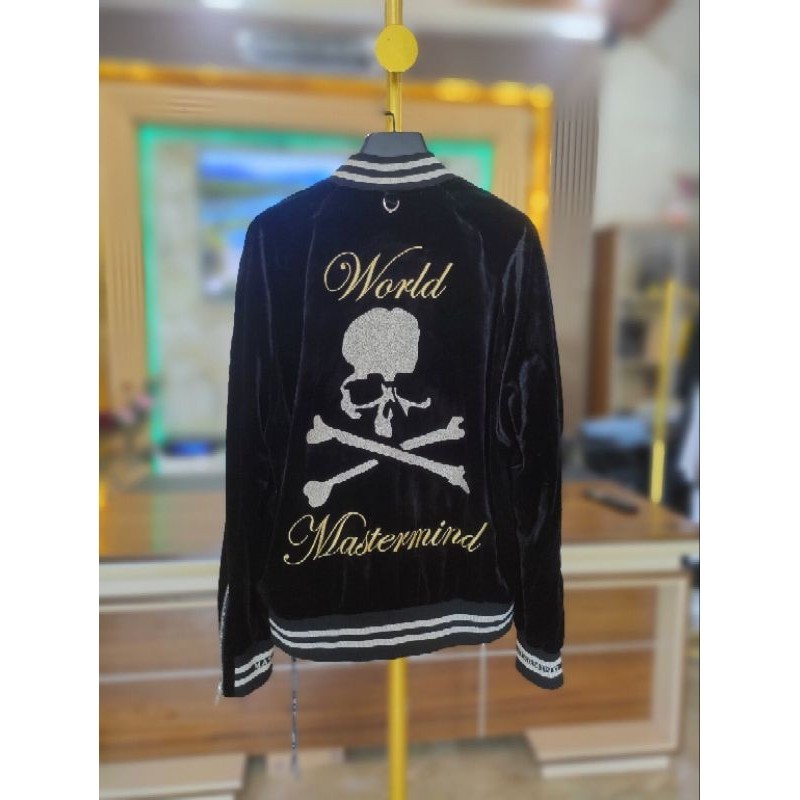 VARSITY M45T3RM1ND SKULL