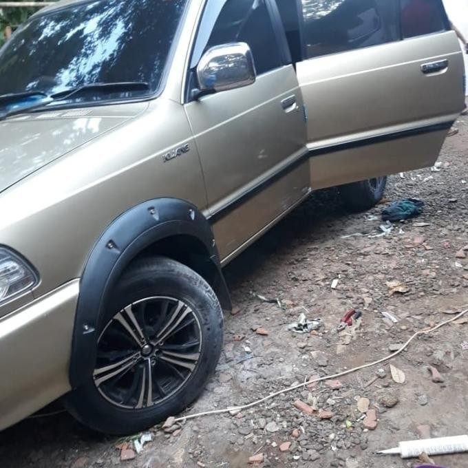 Over Fender Kijang Kapsul