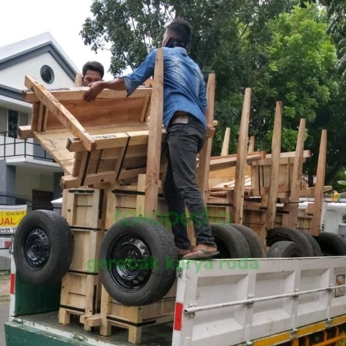 Diskon Besar | Gerobak Kayu Ban Mobil