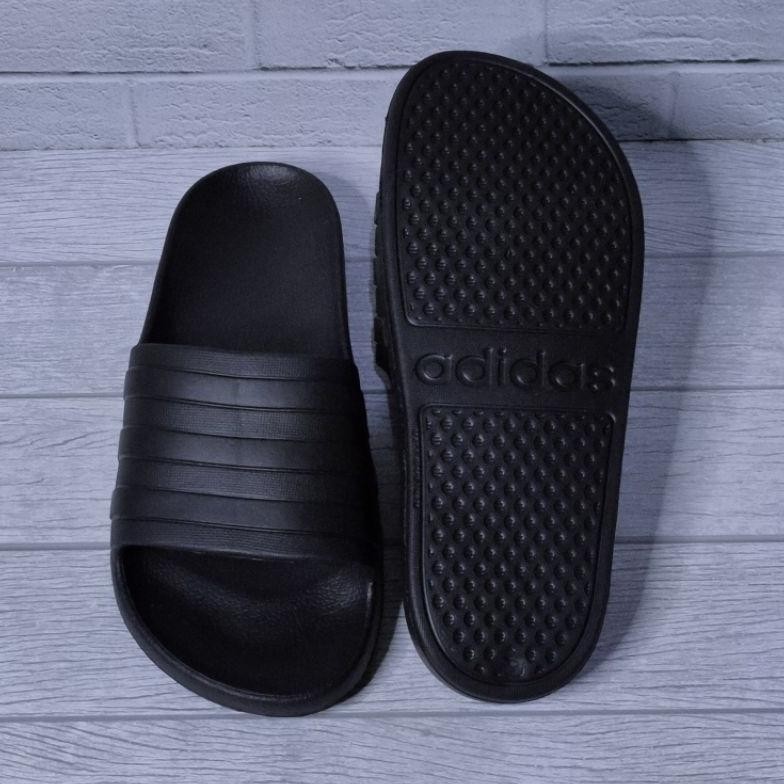 SANDAL ADIDAS ADILETTE SLIDE BLACK 100% GRADE ORIGINAL MADE IN VIETNAM LARIS