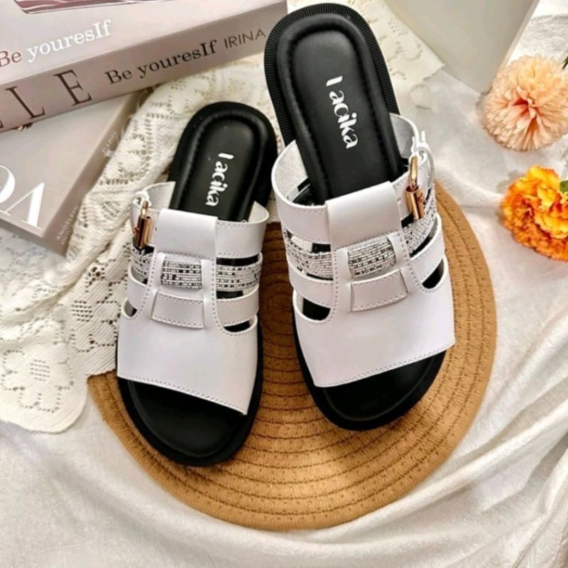 SIERA Sandal wanita putih