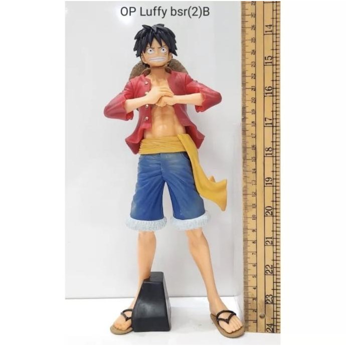Action figure one piece luffy besar kode b