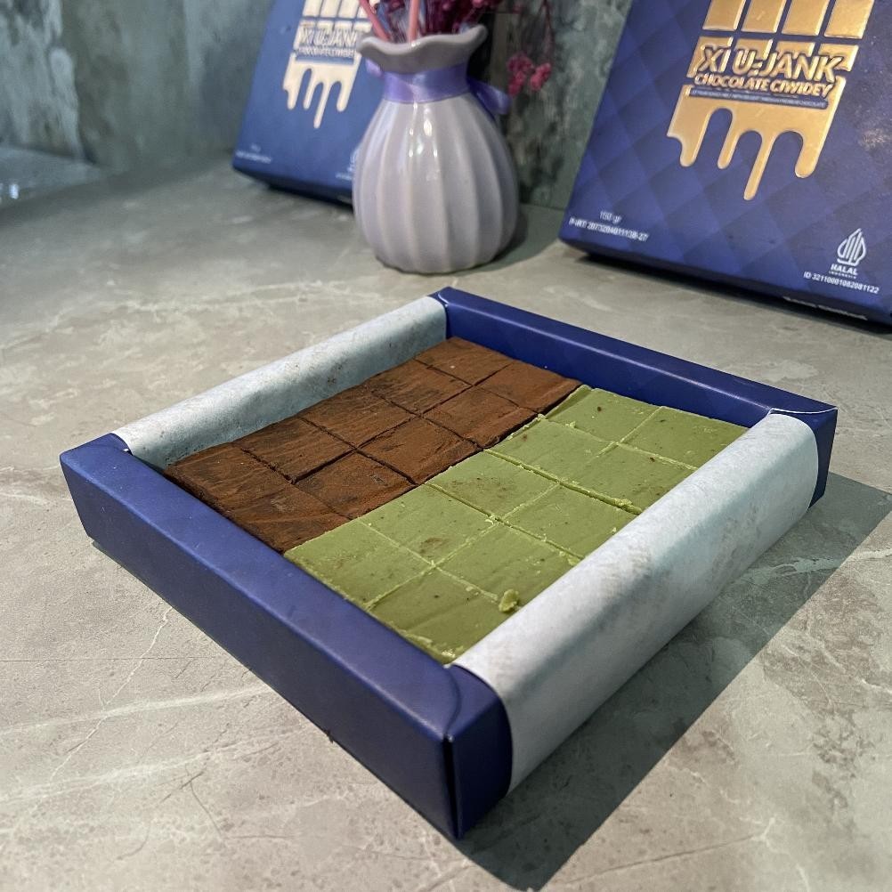 

Xiujank Nama Mix Matcha Milk Chocolate