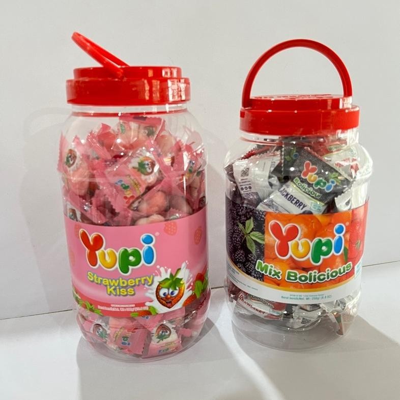 

{ Ecer 1 Toples } Permen Yupi Strawberry Kiss Jar 300Gr / Bolicious Mix Jar 250Gr