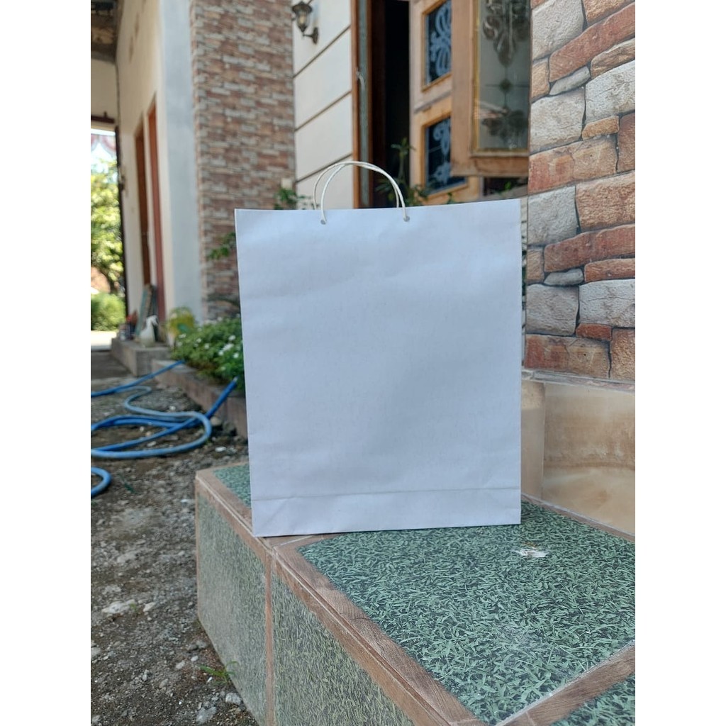 

PAKET HEMAT 20 pcs paperbag putih ukuran BESAR Bridesmide