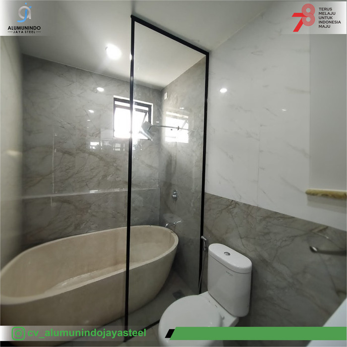 KACA SHOWER TEMPERED 8MM LIST U HITAM