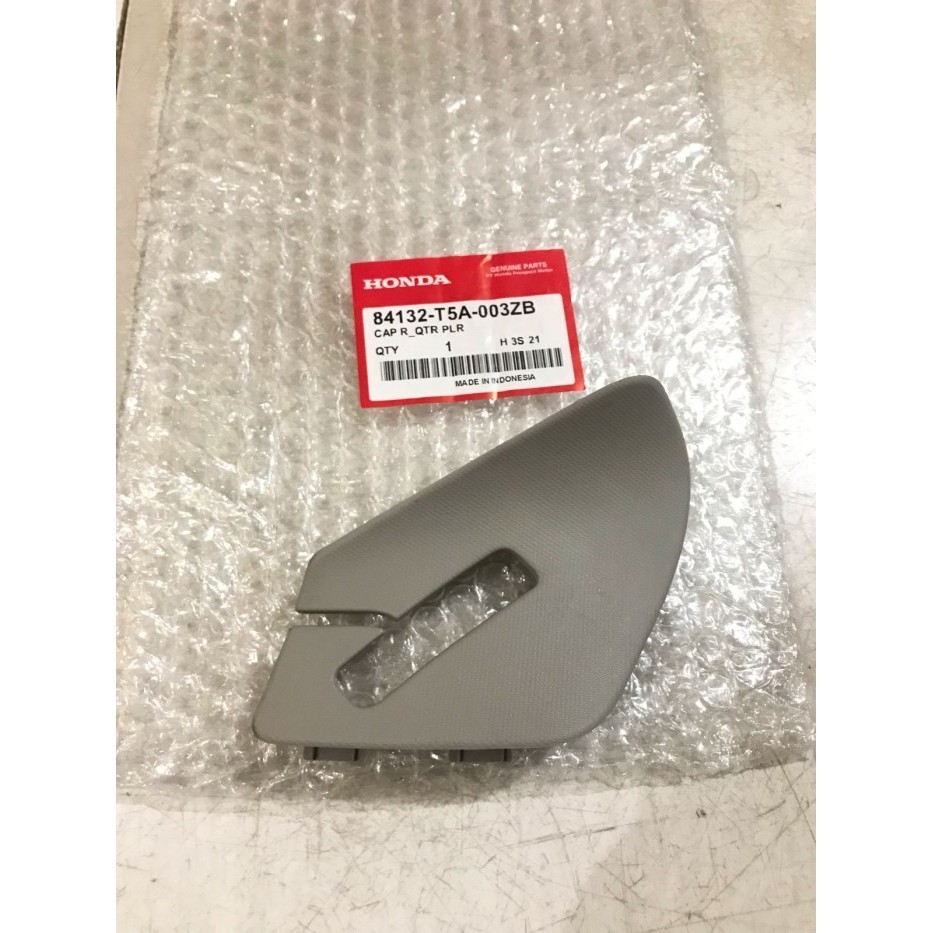 Cover Seatbelt Belakang JAZZ GK5 Original honda