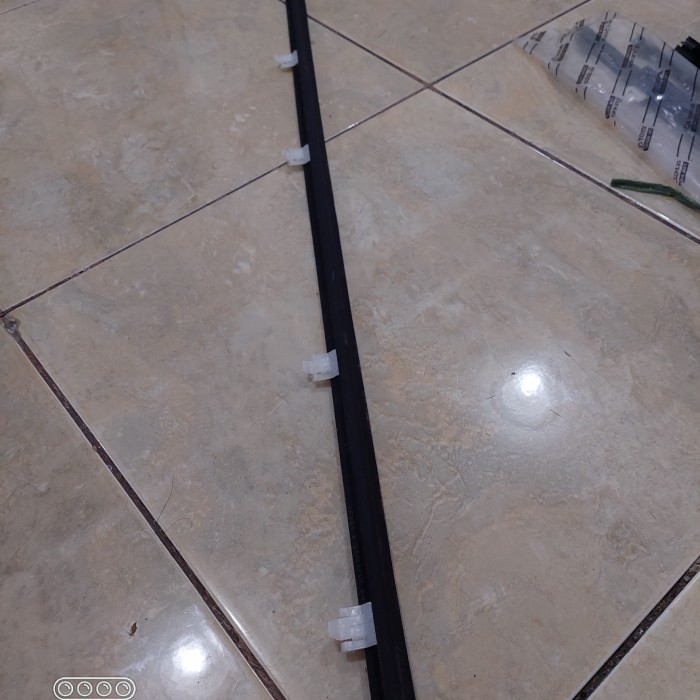 PELIPIT KARET KACA LUAR AVANZA XENIA OLD 2006 2007 2008 2009 2010 2011