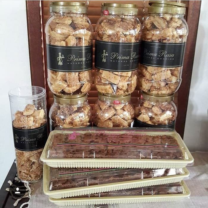 PASTRY ALMOND TOPLES PRIMA RASA BANDUNG