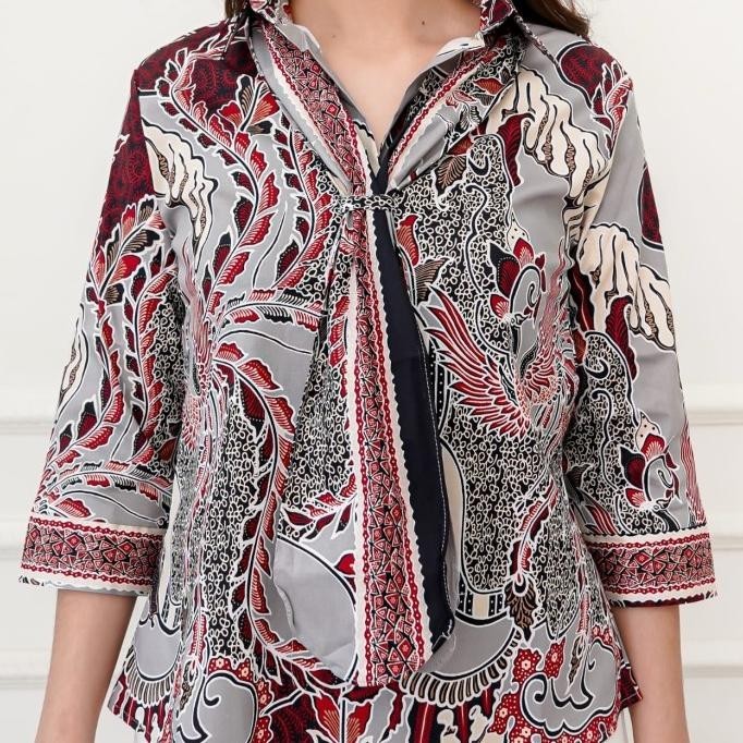 Atasan Batik Wanita Merah 17 Agustus / Seragam Baju Batik Wanita Kerja Terbaik