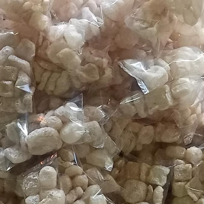 

KERUPUK KULIT |JANGEK PADANG KOTA ISI 50 BUNGKUS H85S