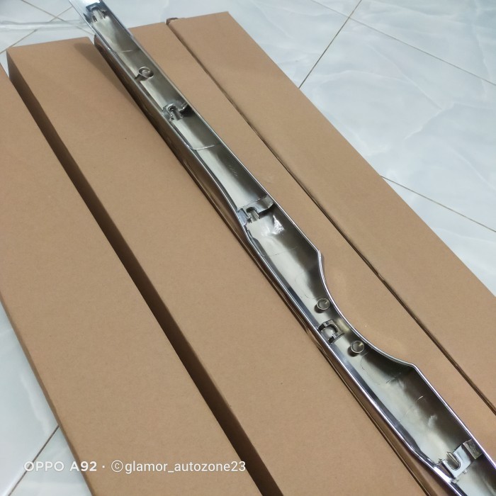Hood Moulding Lis Kap Mesin Innova Grand Barong 2012 2013 2014 2015 Ori