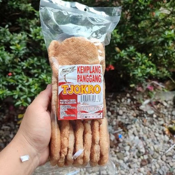 

Kerupuk kemplang Panggang Tjokro cokro oleh oleh bangka makanan khas bangka toko snack bangka jojo