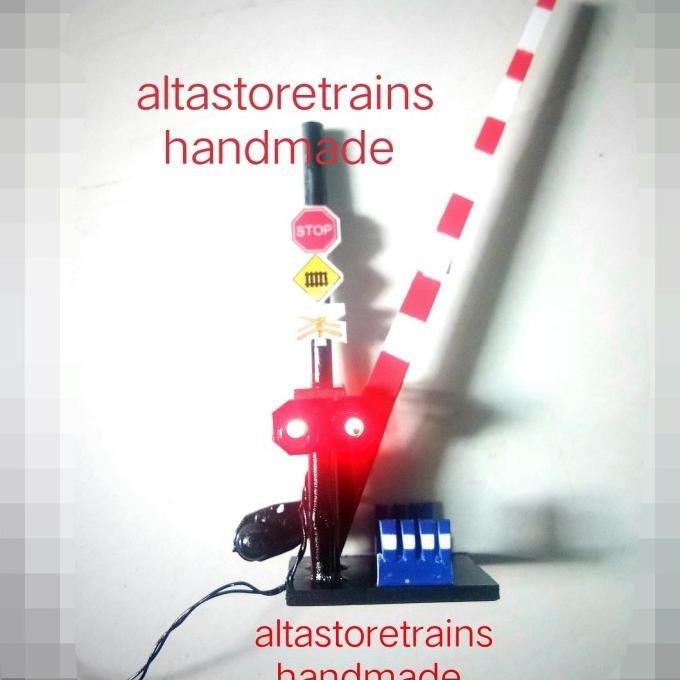 miniatur pintu palang Kereta PJL