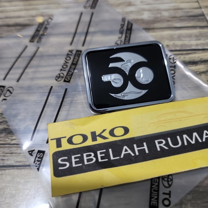 Emblem Logo 50Th 50Tahun Anniversary Toyota Original
