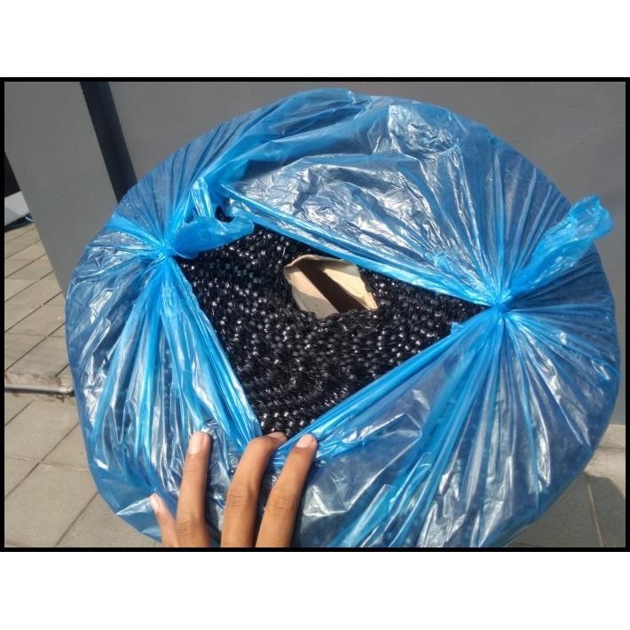 

TERBARU BUBBLE WRAP HITAM MURAH PREMIUM QUALITY 125CM X 50M READY STOK BANDUNG !!!!!!