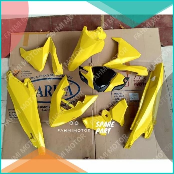 fullset body Honda Vario 125 150 LED 2016-2017 warna kuning lemon 13m4