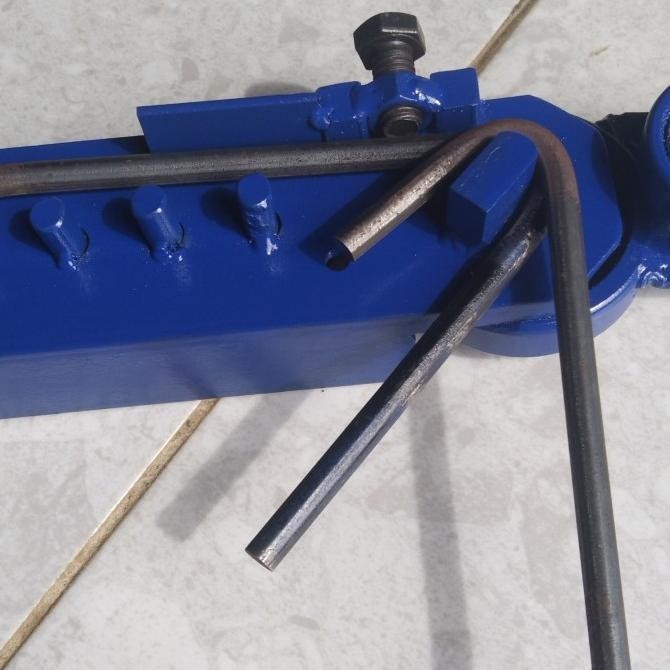 alat tekuk besi beton manual