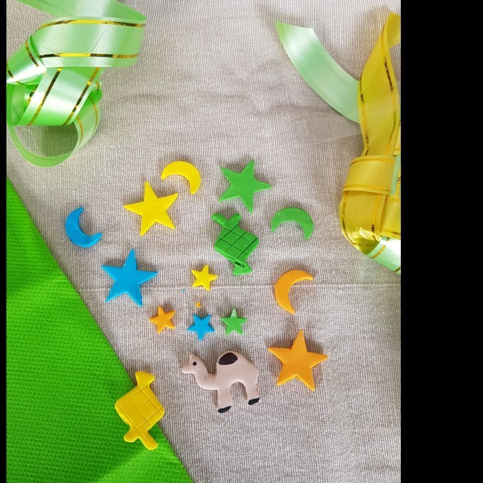 

Adlian Gumpaste Idf Set Bulan Bintang 2211