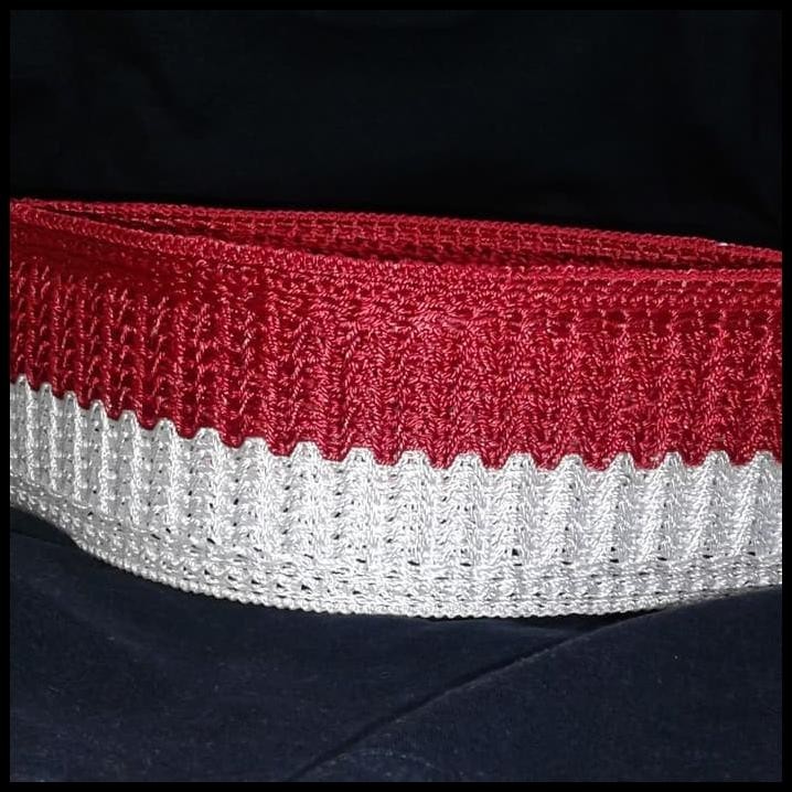 PECI RAJUT ASSALAM MERAH PUTIH . KOPYAH KOPIAH SONGKOK MERAH PUTIH