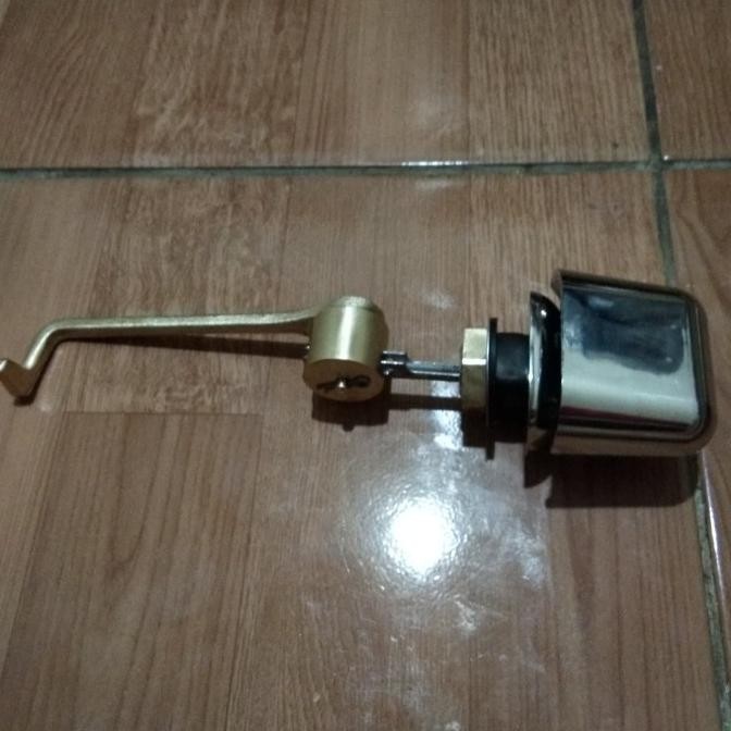 Flushing Handle Alat Siram Closet C436 Merk TOTO