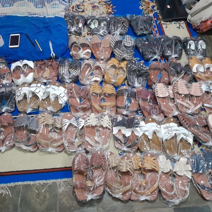 

Tribleefootwear Paket Usaha