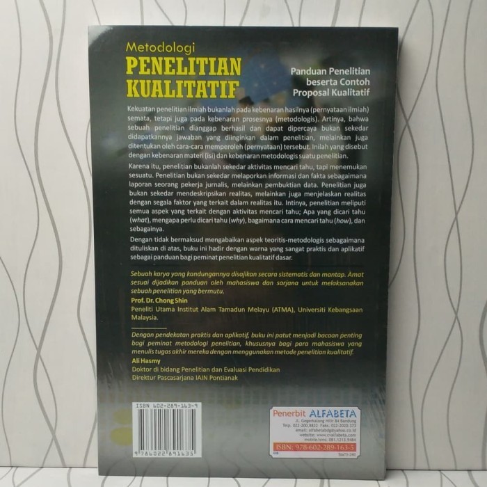 

Buku Metodologi Penelitian Kualitatif " Dr. Ibrahim, M.A.