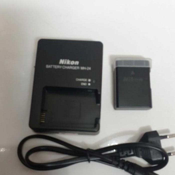 BATERAI DAN CHARGER KAMERA DIGITAL NIKON D 3100 D3200 D5100 D5200