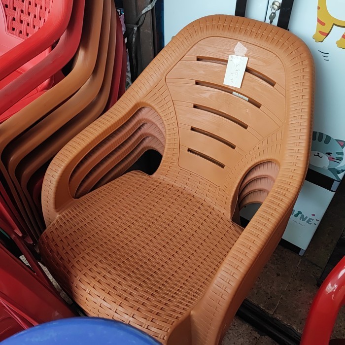 Kursi Plastik Olymplast Ol-509 Rotan Sandaran Santai