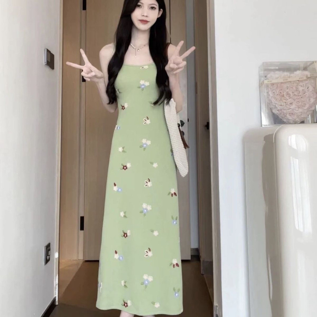 Musim Semi dan Musim Panas Baru Rok Suspender Warna Solid Slim-Fit Rajutan Bunga Hijau Gaun Pendek d