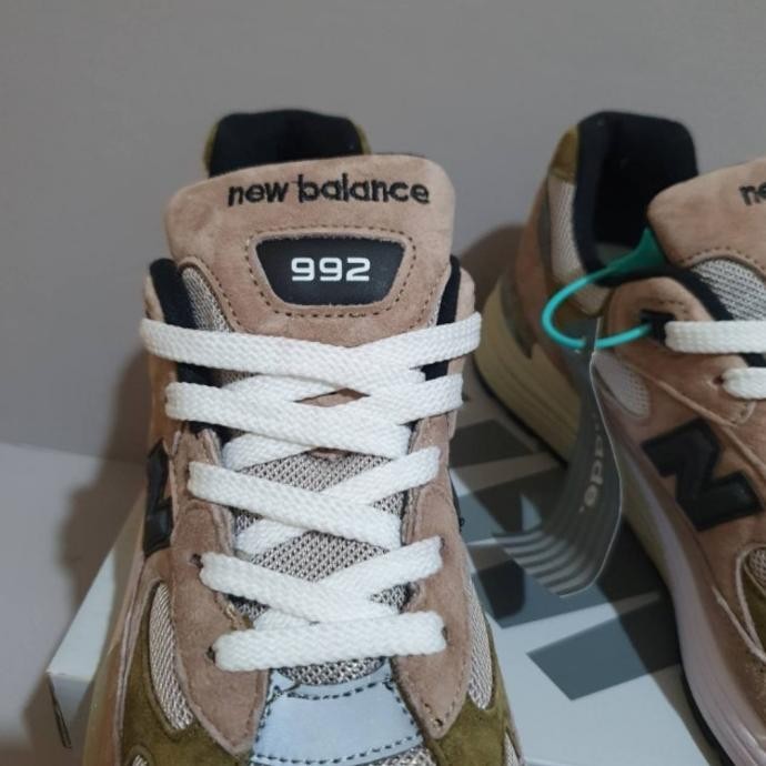 Sepatu NB New Balance 992 Brown