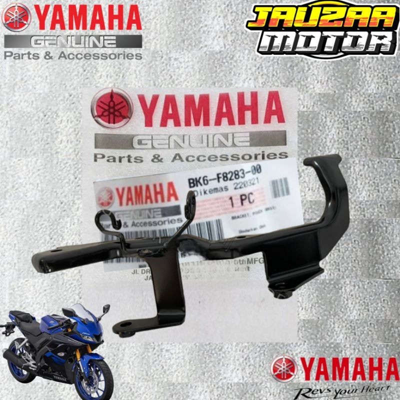 BRACKET POUCH DUDUKAN FAIRING BAWAH KANAN R15 VVA V3 BK6-F8283-00 ORIGINAL YAMAHA