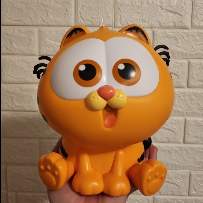 TUMBLER GARFIELD XXI CINEMA / MERCHANDISE XXI GARFIELD