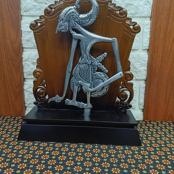 Plakat Souveni Pajangan Wayang Biground Kayu Ukir