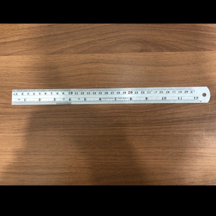

Penggaris Besi 30 Cm Meteran Plat 30Cm