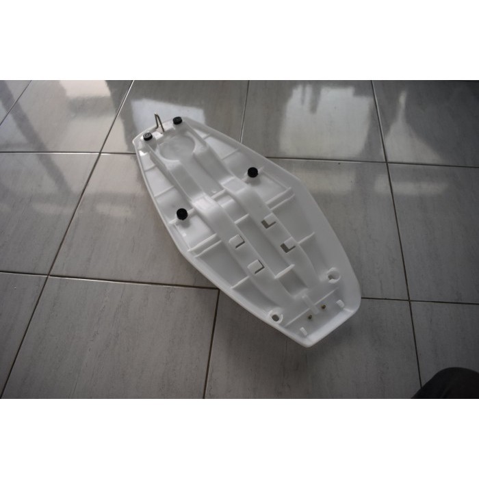 Tulang / Fiber / Plastik Jok Motor Xride