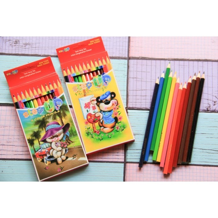 

Pensil warna 12 warna stepup set