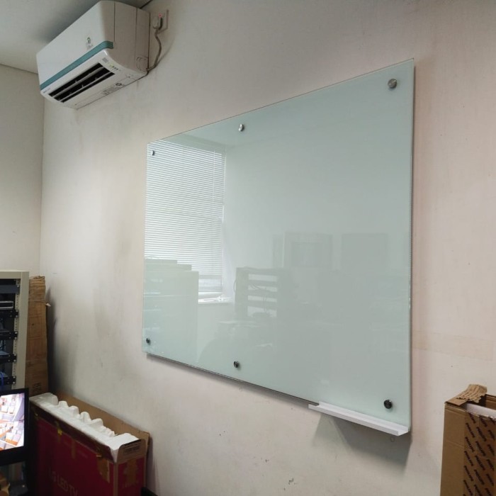 

papan tulis kaca / glassrd 100x140 cm magnetik