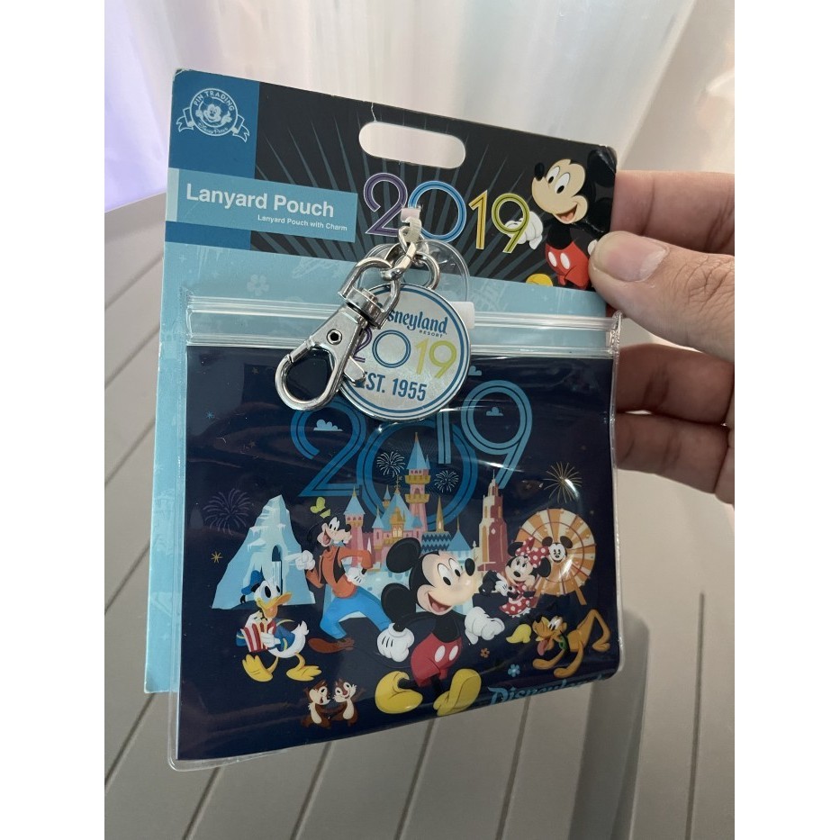 

Ane 2019 Disneyland Lanyard Pouch Original Merch