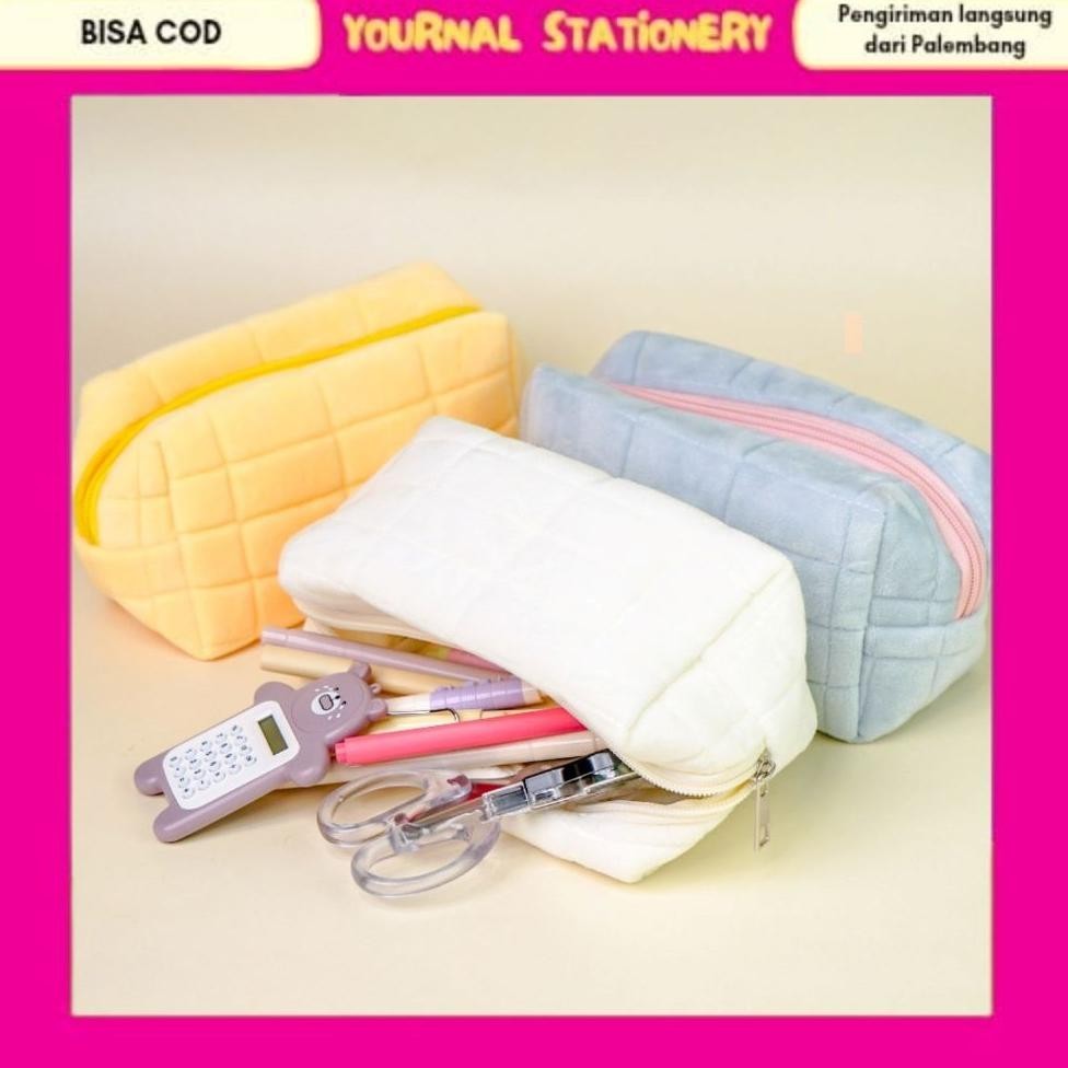 

Super Sale Kotak Pensil Flashee Bulu Aesthetic Korea Lucu Tempat Pensil Sekolah Muat Banyak Multifungsi Promo