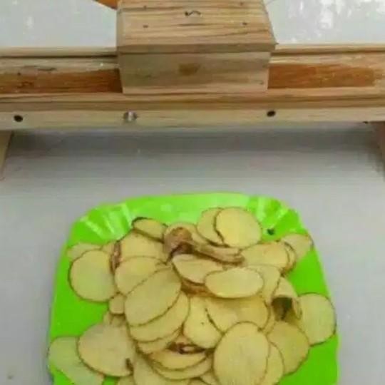 Parutan Kayu / Parutan Singkong/Parutan Pisang/Serutan Singkong